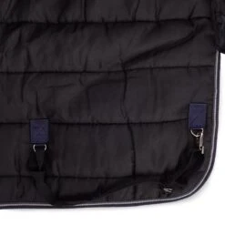 COUVERTURE EQUITATION ECURIE CHEVAL ET PONEY STABLE 400 Marine 17 COUVERTURE EQUITATION ECURIE CHEVAL ET PONEY STABLE 400 Marine -Fournitures Équestres Magasin couverture equitation ecurie cheval et poney stable 400 marine 8