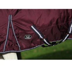 Couverture Extreme 300 G Horsegear Violet 10 Couverture Extreme 300 G Horsegear Violet -Fournitures Équestres Magasin couverture extreme 300 g horsegear violet 4