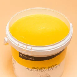 Graisse Sabots Cheval Et Poney - Onguent Entretien Blond 2,5 L 6 Graisse Sabots Cheval Et Poney - Onguent Entretien Blond 2,5 L -Fournitures Équestres Magasin graisse sabots cheval et poney onguent entretien blond 25 l 2