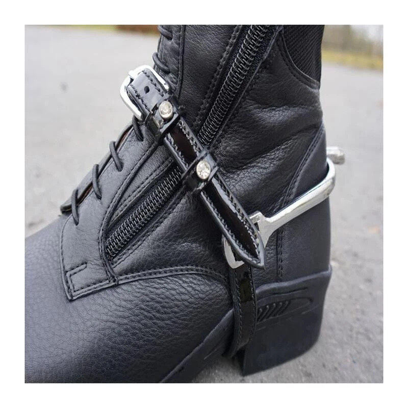 Lanières D'éperons Pour Cheval Pour Cheval Liège Kavalkade Crystal Lack 2 Lanières D'éperons Pour Cheval Pour Cheval Liège Kavalkade Crystal Lack – Image 2