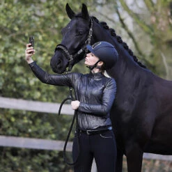 Licol Renoes Horsegear Noir -Fournitures Équestres Magasin licol renoes horsegear noir 2