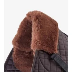 Tapis De Selle Amortisseur Mouton Synthétique Intégré Premier Equine GP/Jump Num -Fournitures Équestres Magasin tapis de selle amortisseur mouton synthetique integre premier equine gpjump num 3