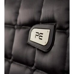 Tapis De Selle Pour Cheval Satin Premier Equine Alberta CC GP/Jump 9 Tapis De Selle Pour Cheval Satin Premier Equine Alberta CC GP/Jump -Fournitures Équestres Magasin tapis de selle pour cheval satin premier equine alberta cc gpjump 4